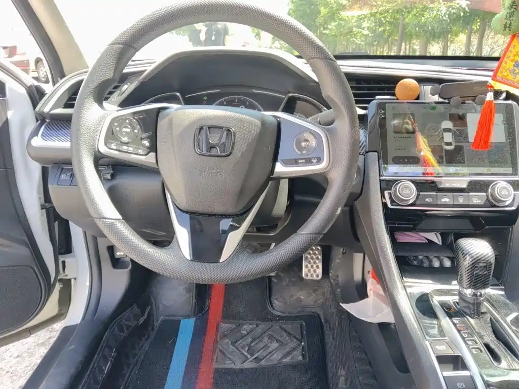 Civic 220 TURBO CVT Ignite Motion CN-VI