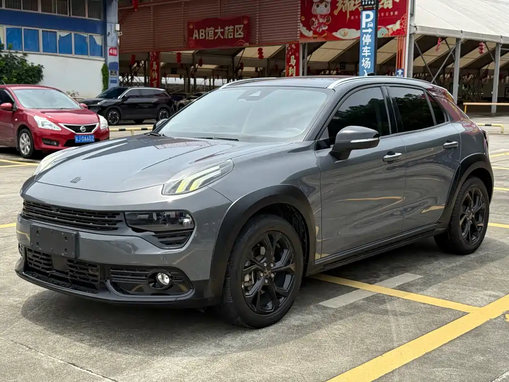 Lynk & Co 02 领克02 2020款 1.5 T DCT两驱耀Pro版