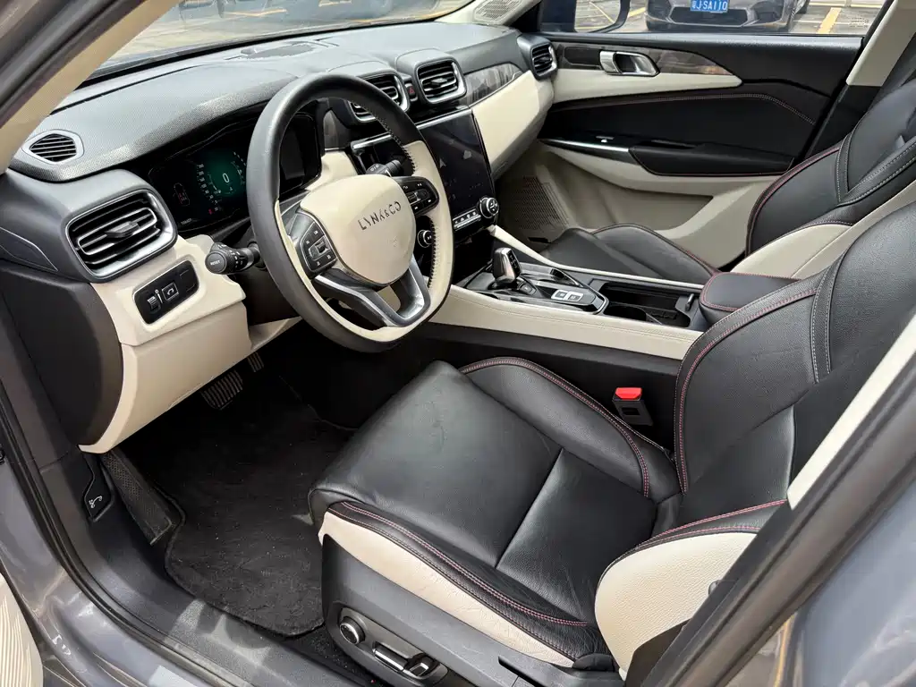 Lynk & Co 02 领克02 2020款 1.5 T DCT两驱耀Pro版