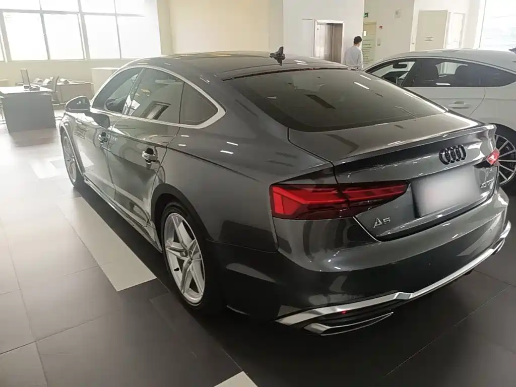 Audi A5 (Import) Sportback 40 TFSI Fashion Dynamic