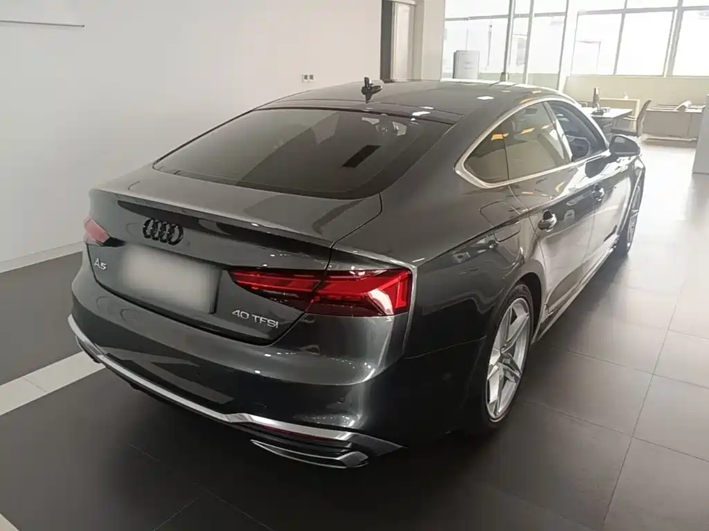 Audi A5 (Import) Sportback 40 TFSI Fashion Dynamic