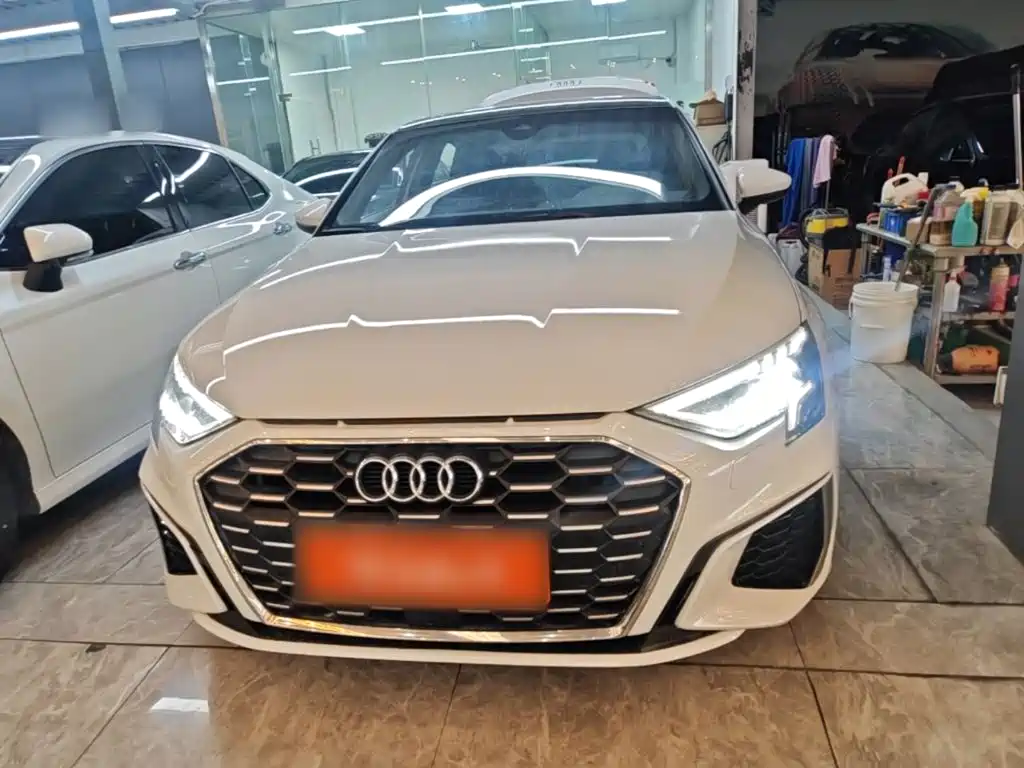 Audi A3 A3 L Limousine 35 TFSI Luxury Sport