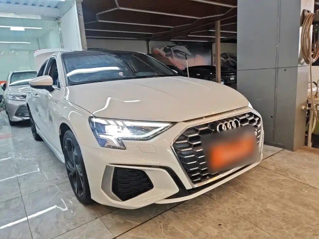 Audi A3 A3 L Limousine 35 TFSI Luxury Sport