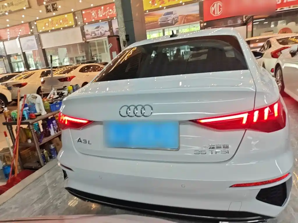 Audi A3 A3 L Limousine 35 TFSI Luxury Sport