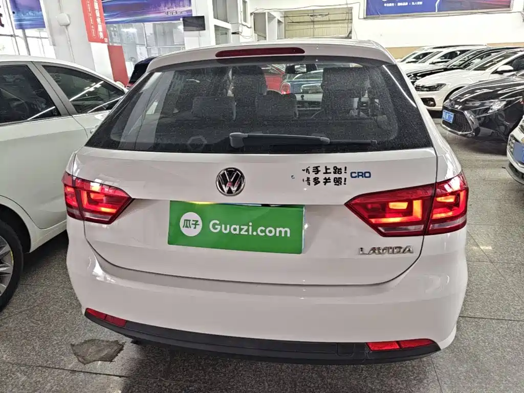 Gran Lavida 1.6 L Auto Style