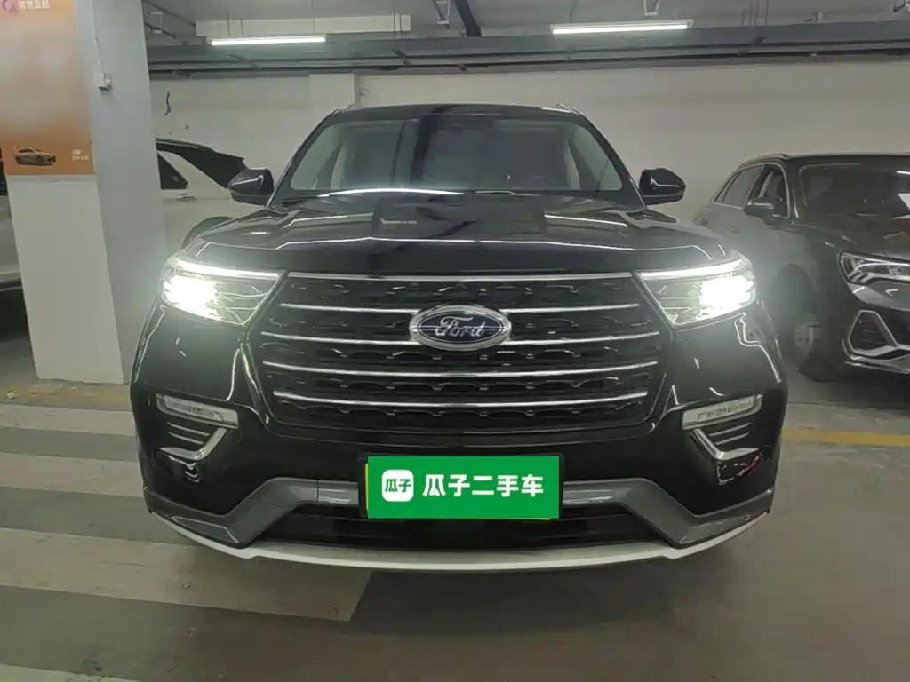 Explorer EcoBoost 285 RWD Style 7-seat