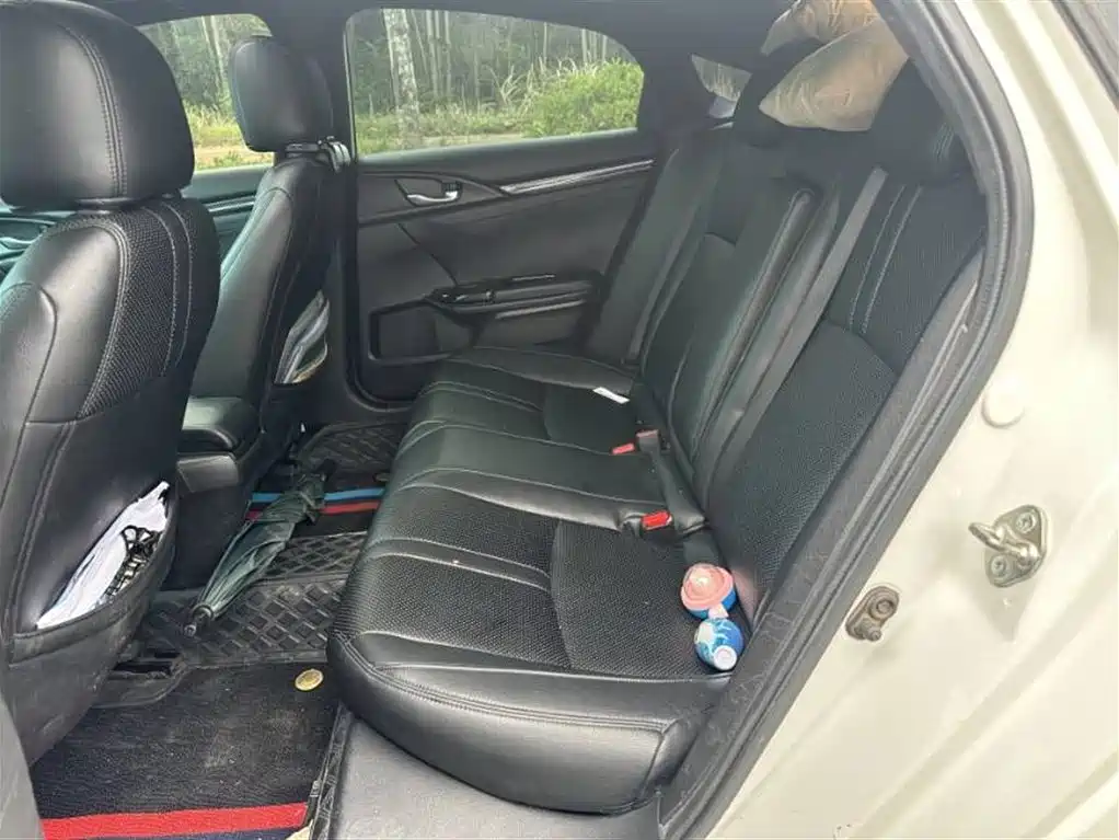 Civic 220 TURBO CVT Luxury