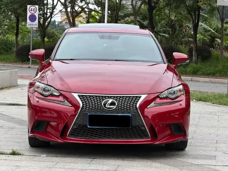 Lexus IS 250 F SPORT