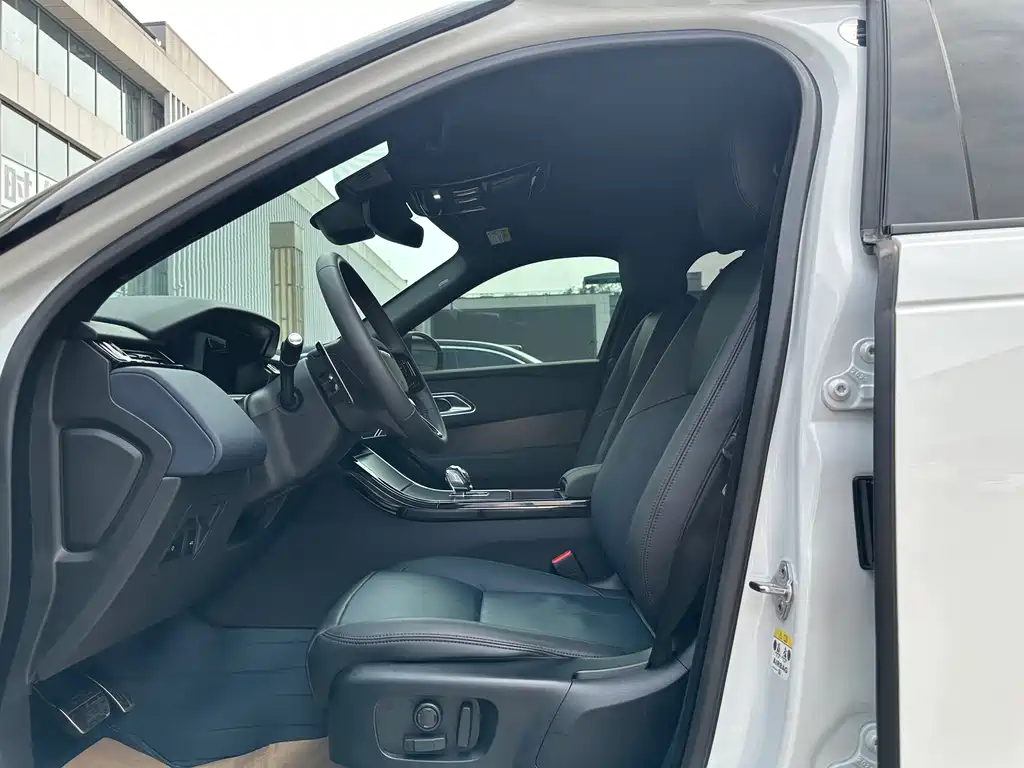 Range Rover Velar Dynamic SE