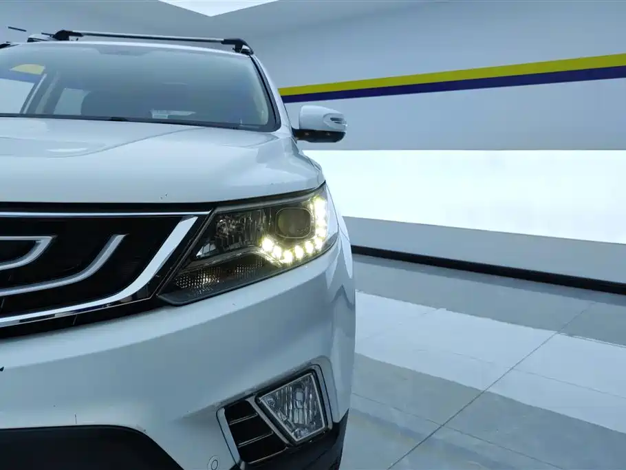 Vision X6 远景X6 2016款 1.8 L 手动尊贵型