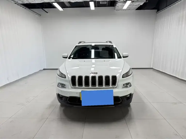 Jeep Cherokee 自由光 2016款 2.4 L 75周年致敬版