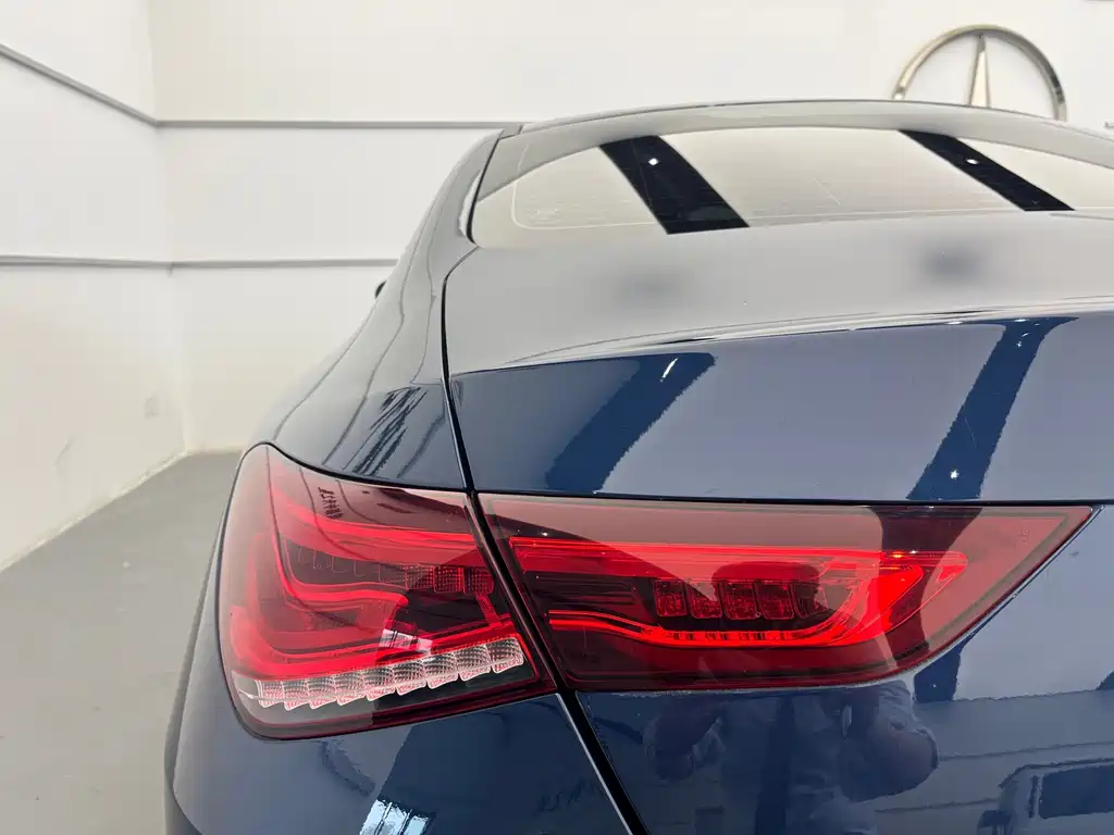 Mercedes-Benz CLA (Import) CLA 200