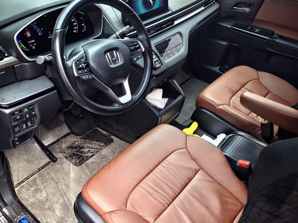 Odyssey 2.0 L e:HEV Sharp· Leading Enjoyment