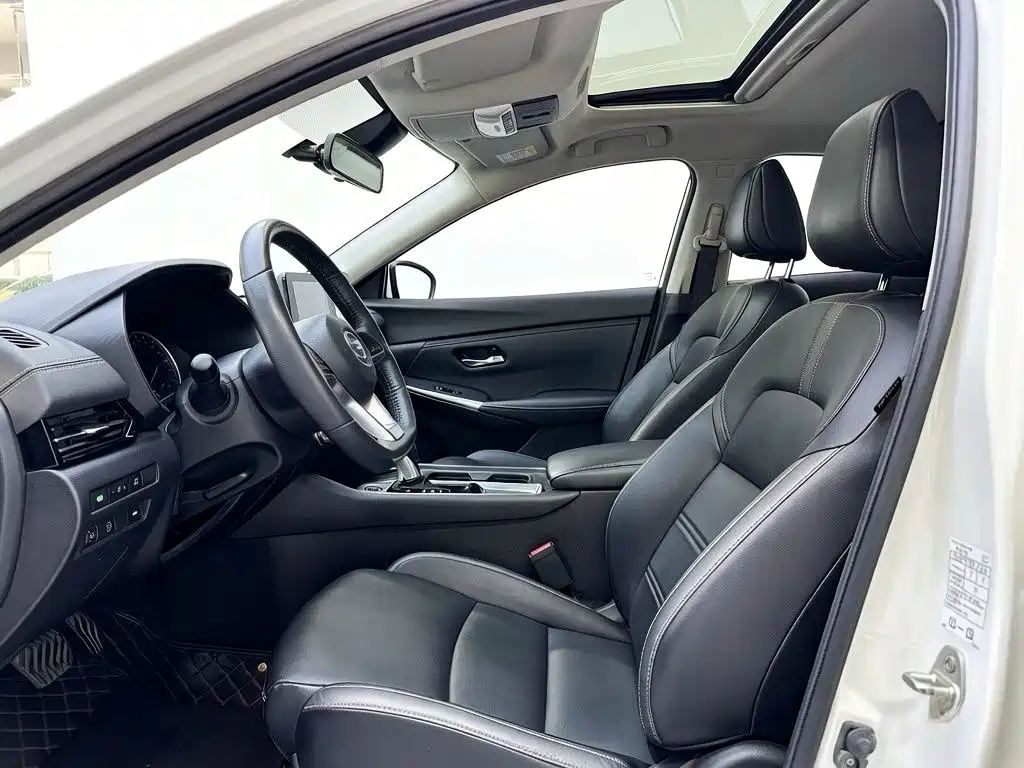 Sylphy 1.6 L XL CVT Joy