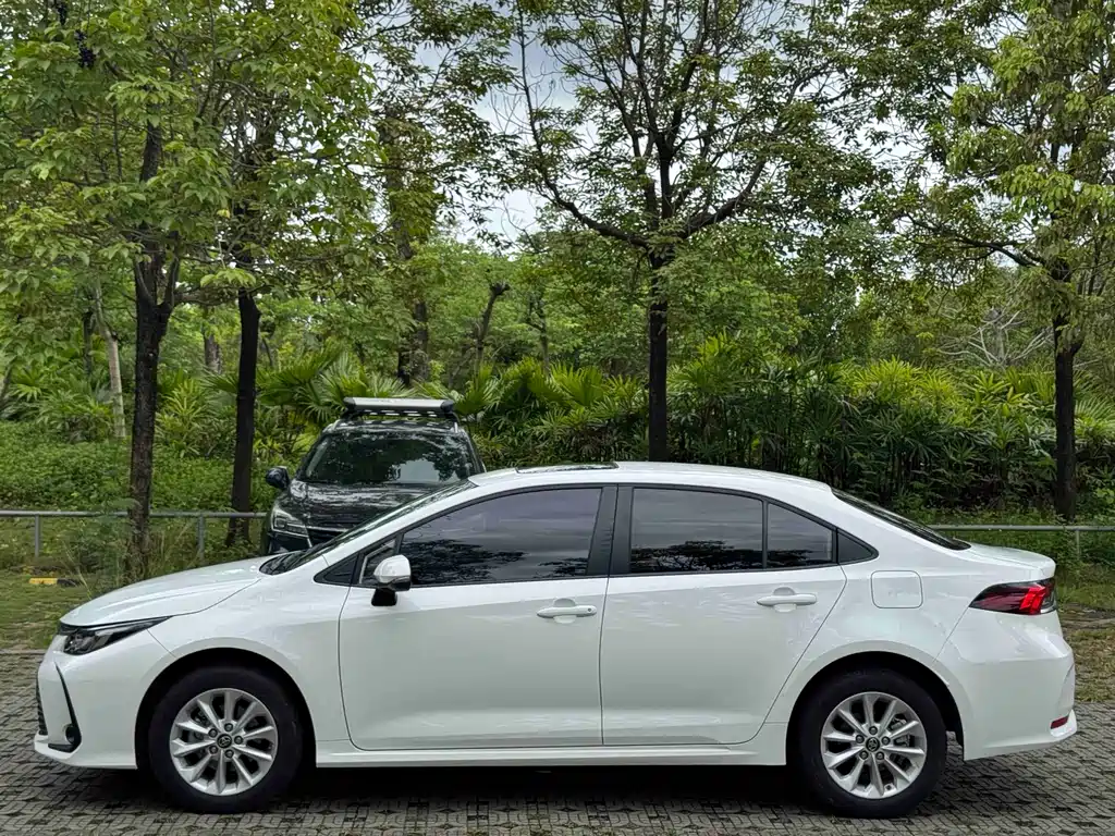 Corolla 1.2 T S-CVT Elite PLUS