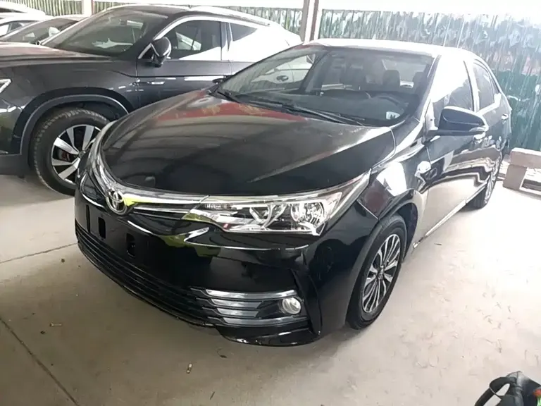 Toyota Corolla Facelift 1.2 T S-CVT GL-i