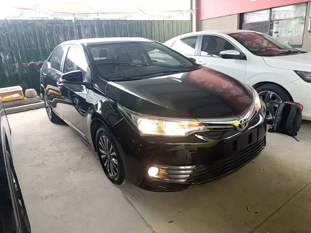 Corolla Facelift 1.2 T S-CVT GL-i