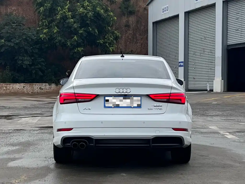 Audi A3 Limousine 35 TFSI Fashion CN-V