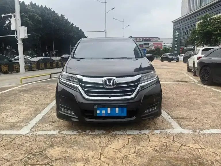 Honda Elysion 2.4 L Luxury