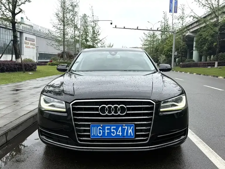 Audi A8 A8 L 45 TFSI quattro Comfort