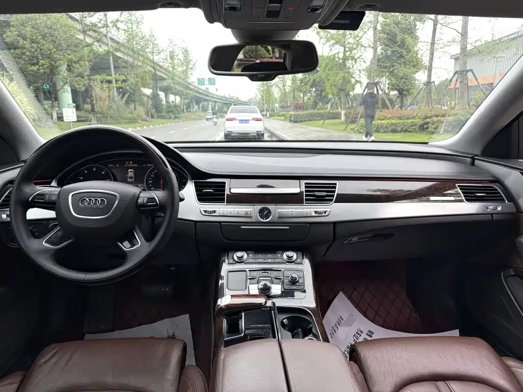 Audi A8 A8 L 45 TFSI quattro Comfort