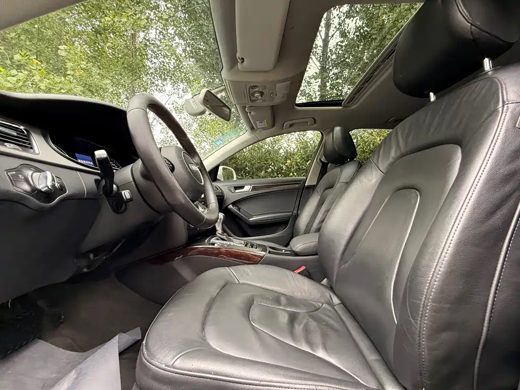 Audi A4 L 35 TFSI Auto Comfort