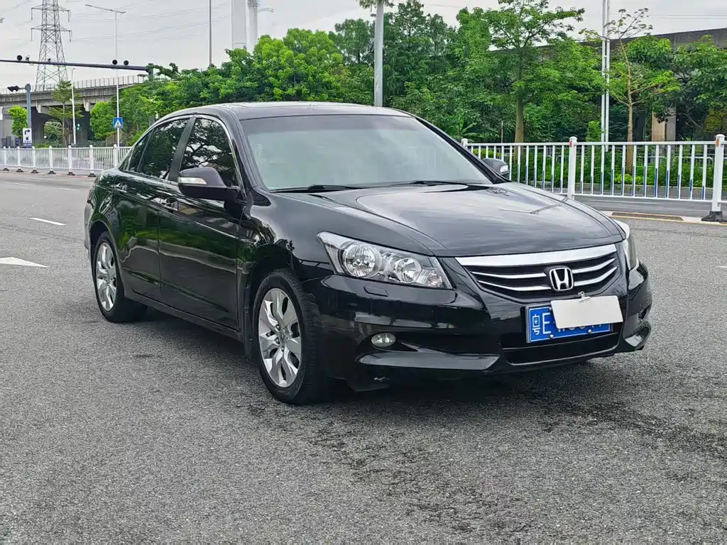 Accord 2.4 L EX Navi