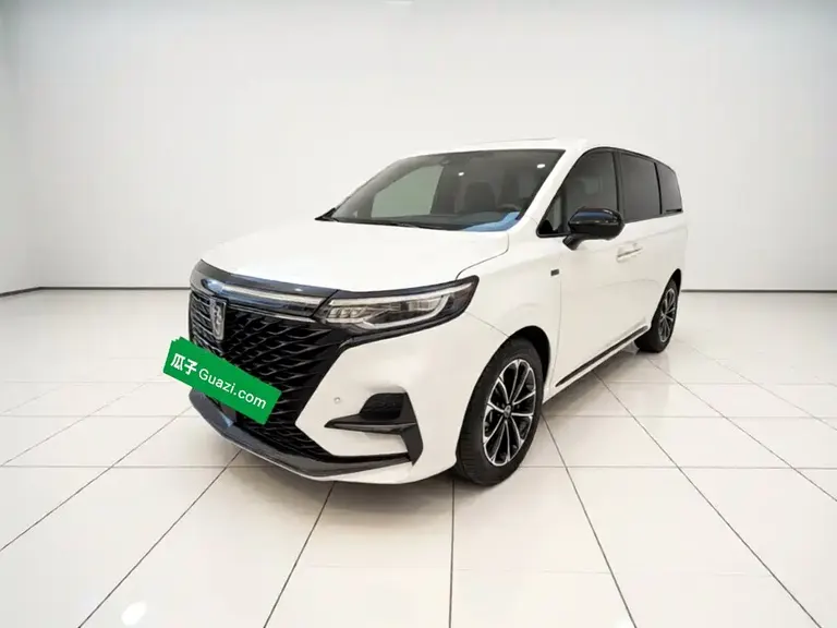 Roewe iMAX8 400 TGI Honored