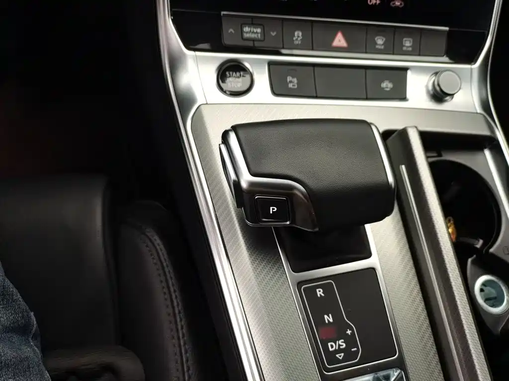 Audi A6 L 40 TFSI Luxury Elegant