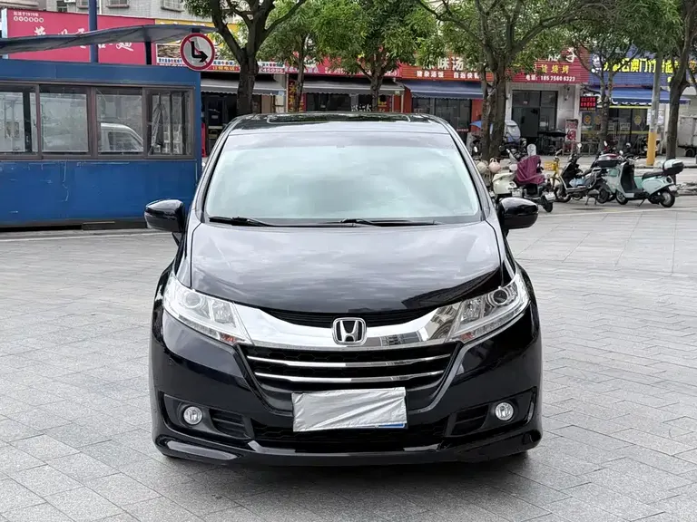 Honda Odyssey 2.4 L Luxury