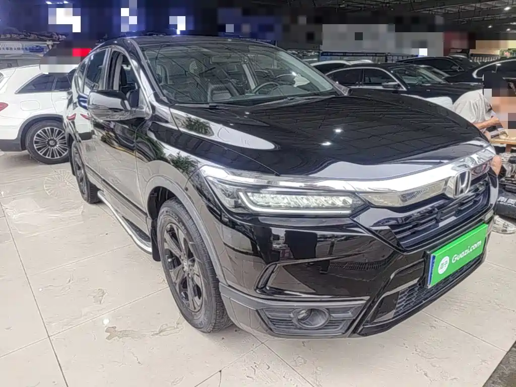 Breeze 240 TURBO CVT 2 WD Elite