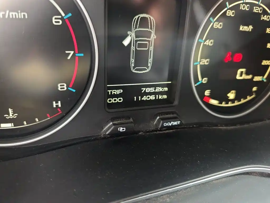 Vision X6 1.8 L Manual Luxury