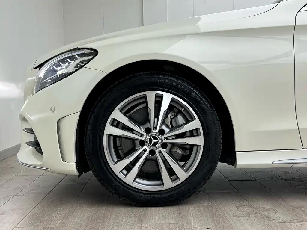 Mercedes-Benz C-Class C 200 L Fashion Sport