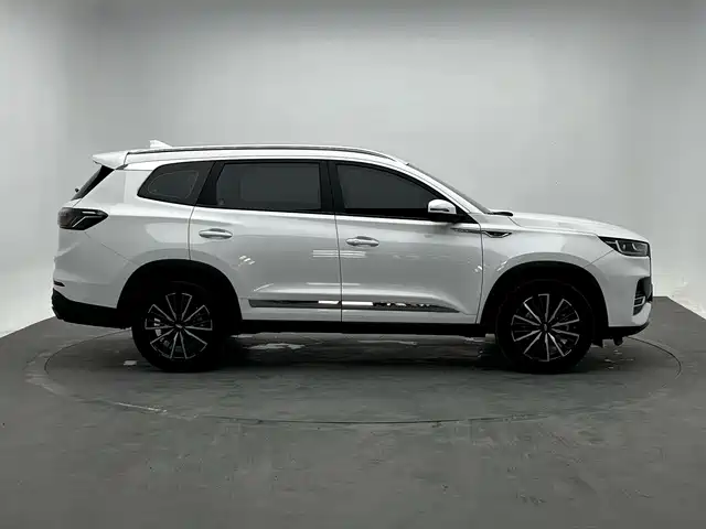 Tiggo 8 PLUS Kunpeng 390 TGDI DCT Grand Passion