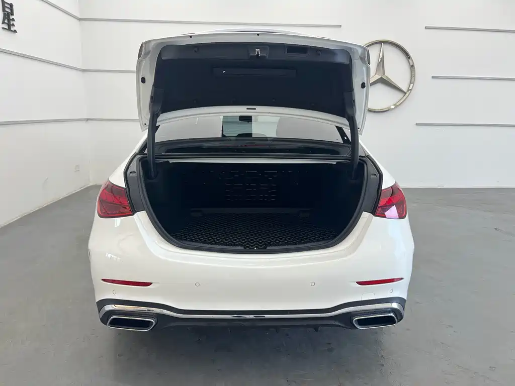 Mercedes-Benz C-Class C 200 L Sport