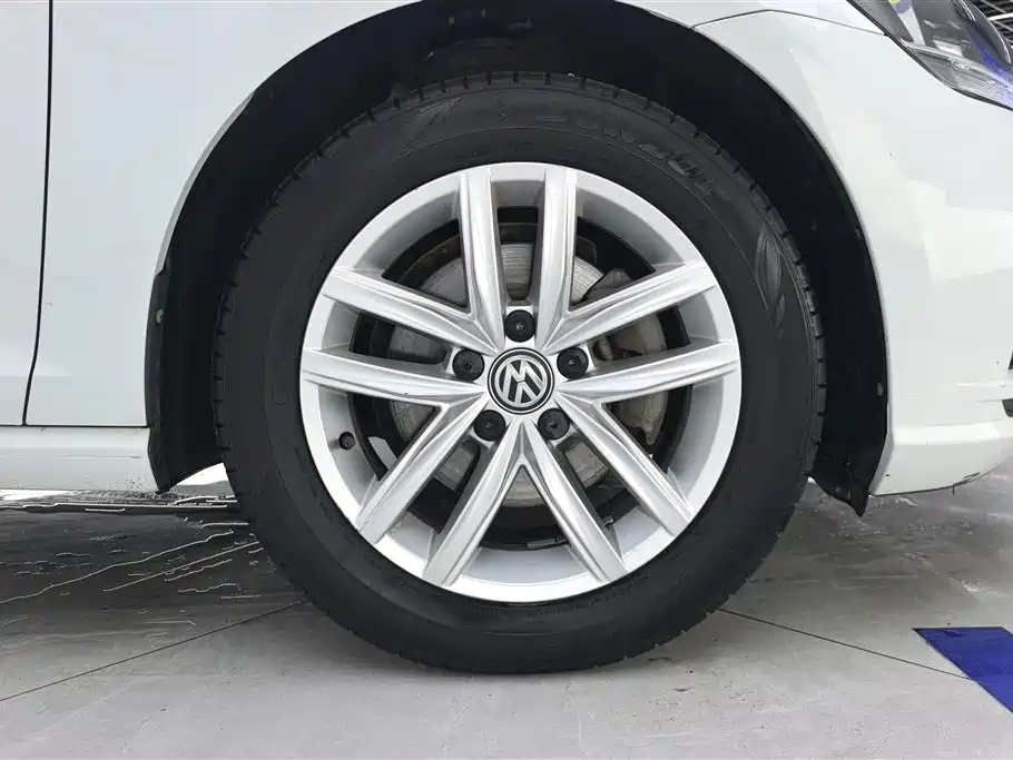 Golf 1.6 L Auto Comfort