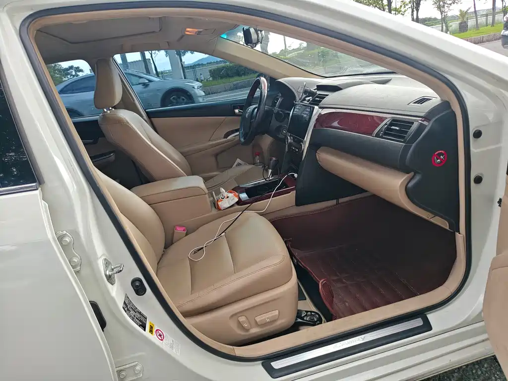 Camry 2.0 G Comfort