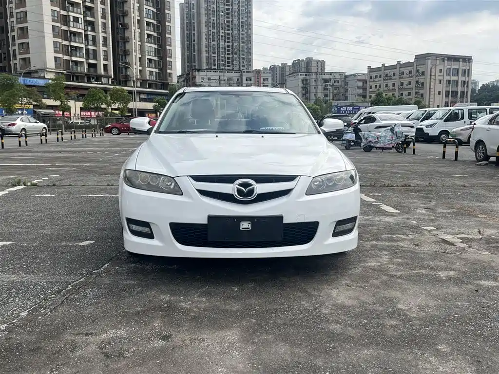 Mazda 6 2.0 L Auto Fashion