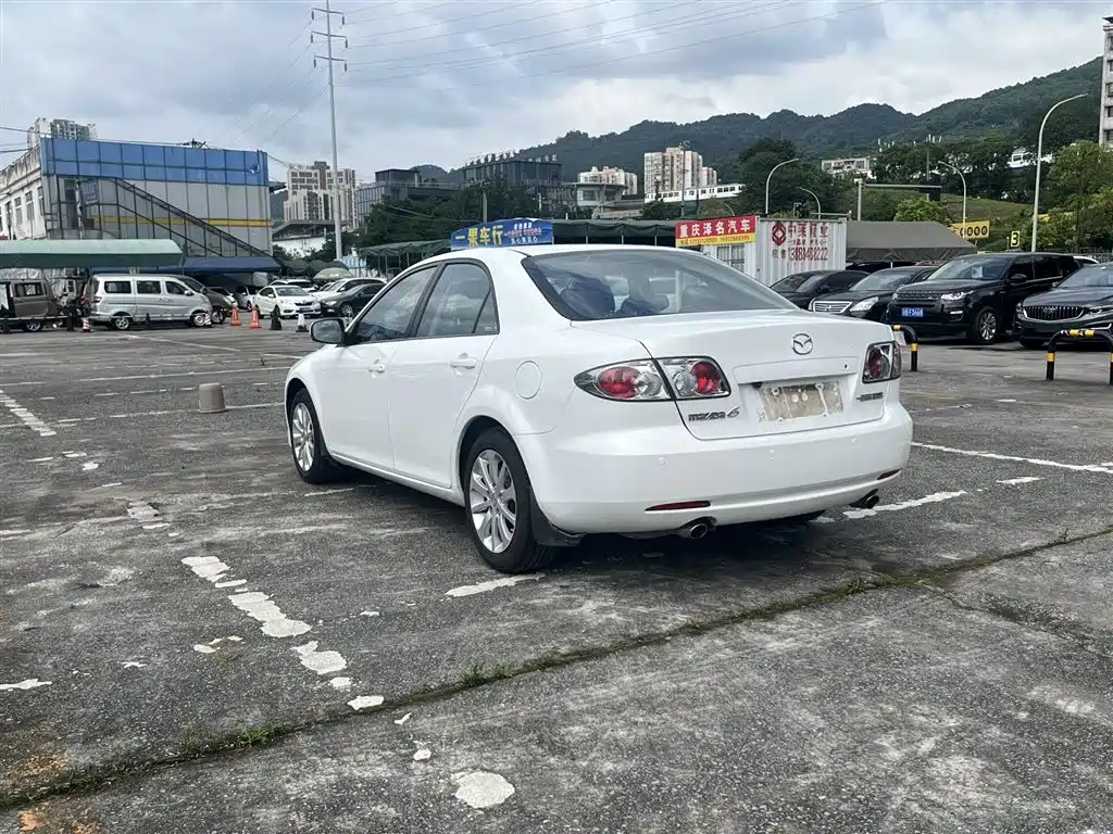Mazda 6 2.0 L Auto Fashion