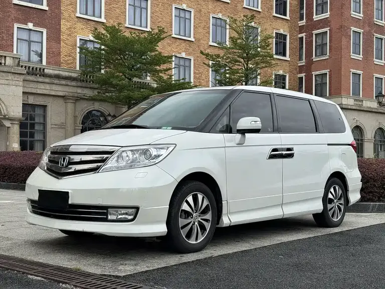 Honda Elysion 2.4 L VTi-S Distinguished