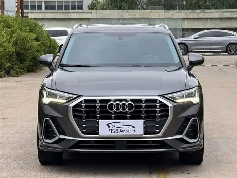 Audi Q3 35 TFSI Fashion Dynamic