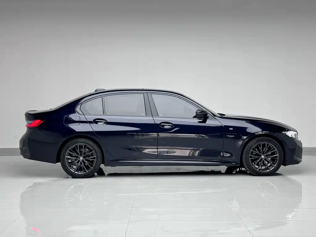BMW 3 Series 325 Li M Sport Night Package