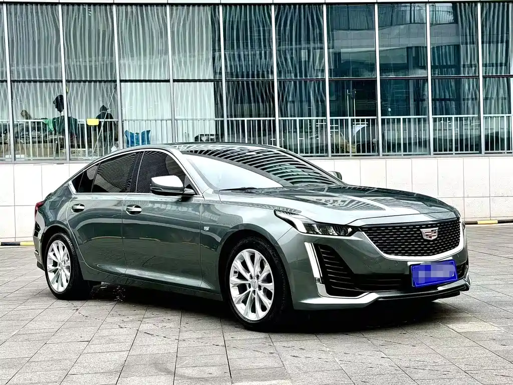 Cadillac CT5 28 T Luxury (Standard)