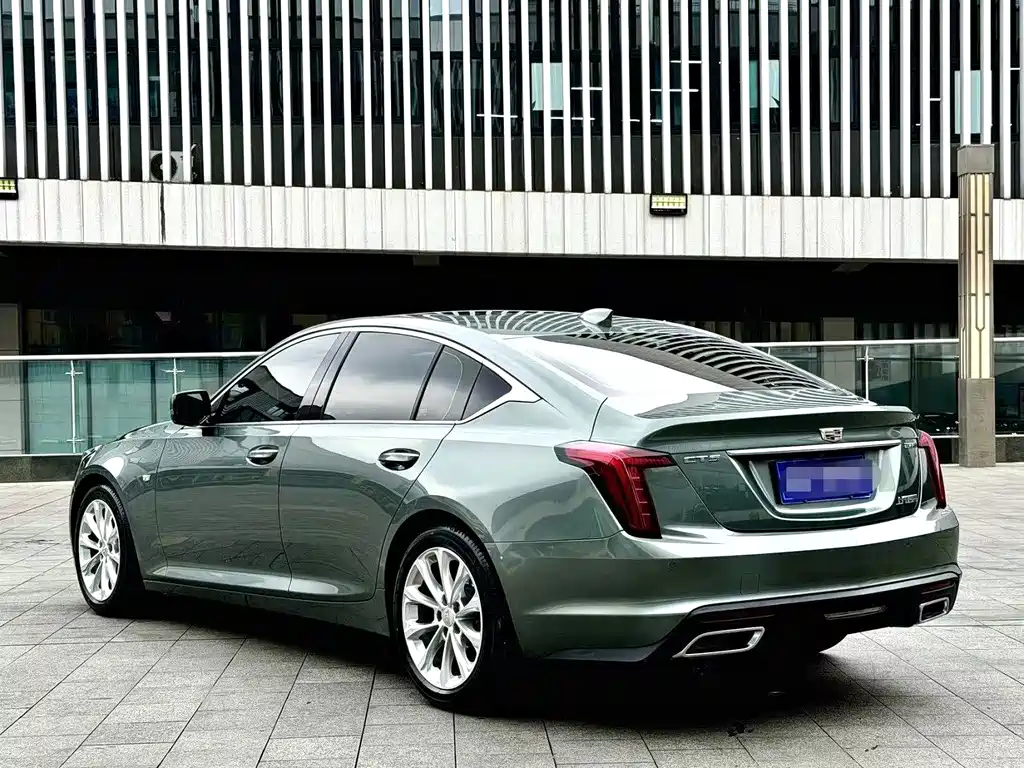 Cadillac CT5 28 T Luxury (Standard)