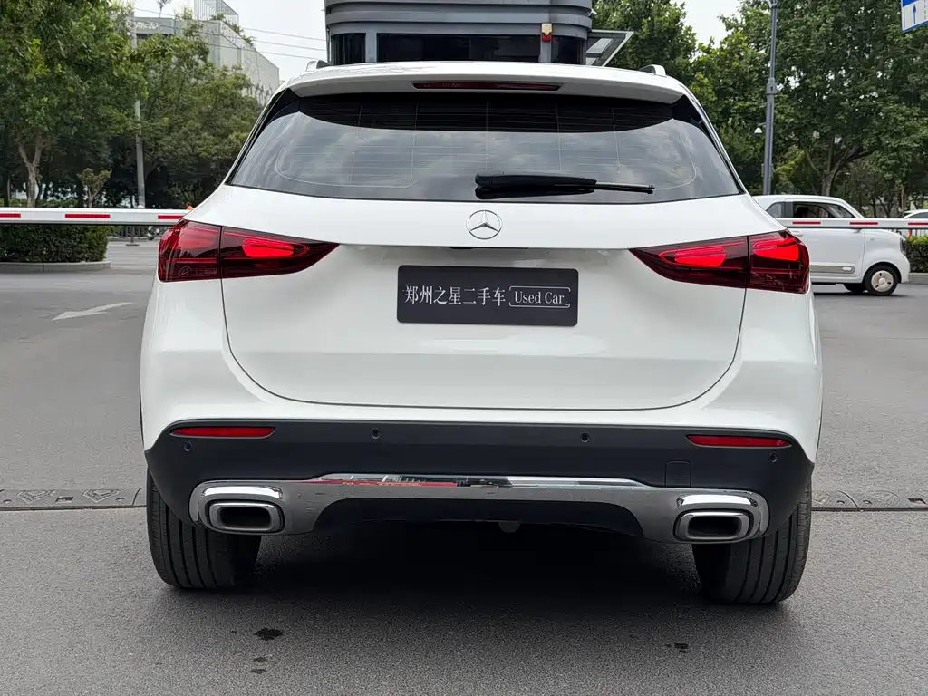 Mercedes-Benz GLA GLA 220