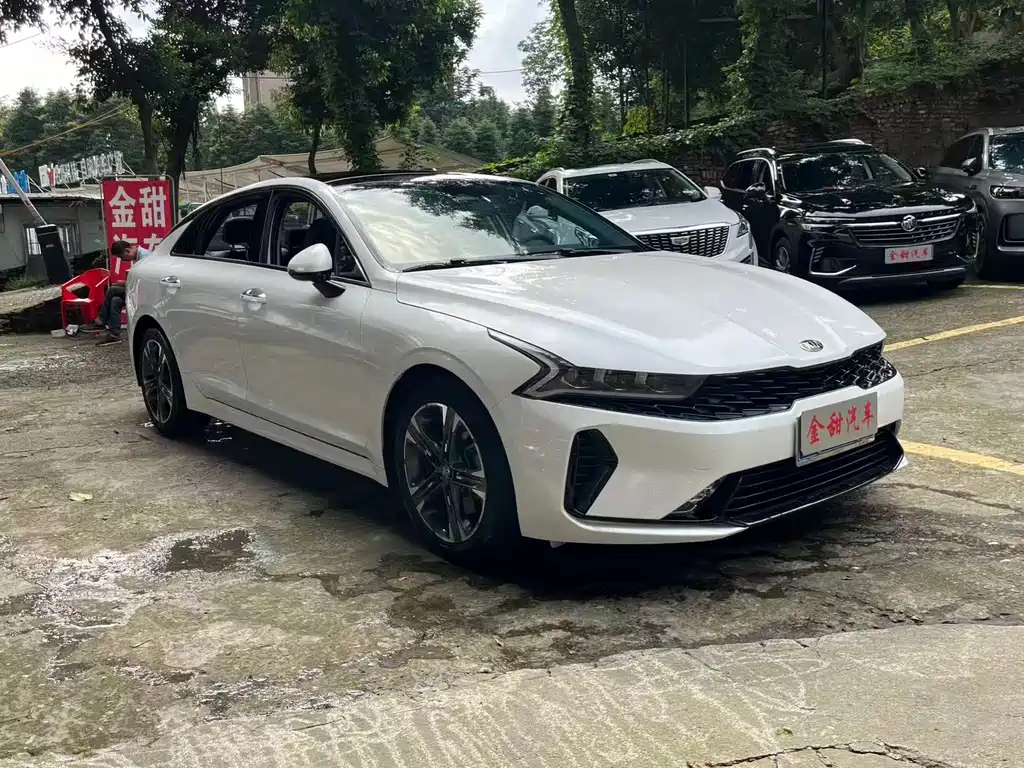 Kia K5 380 T GT-Line Distinguished Tech