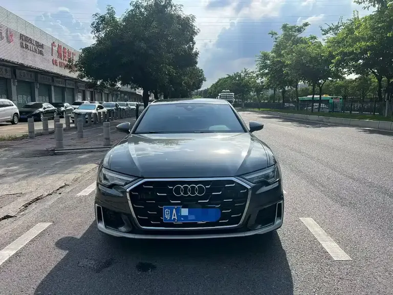 Audi A6 L 奥迪A6 L 2021款 55 TFSI quattro 旗舰致雅型