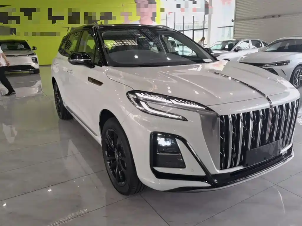 Hongqi HS3 PHEV 117 km Power Action PLUS