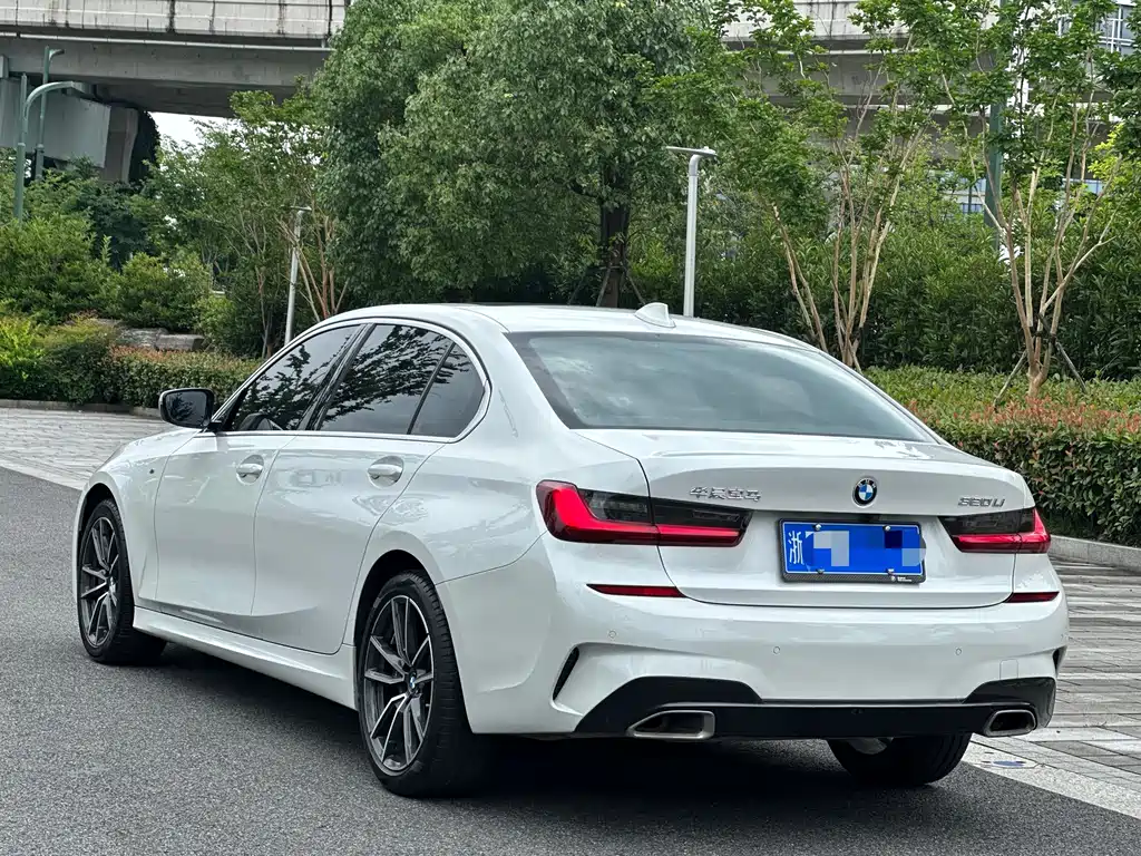 BMW 3 Series 320 Li M Sport Package