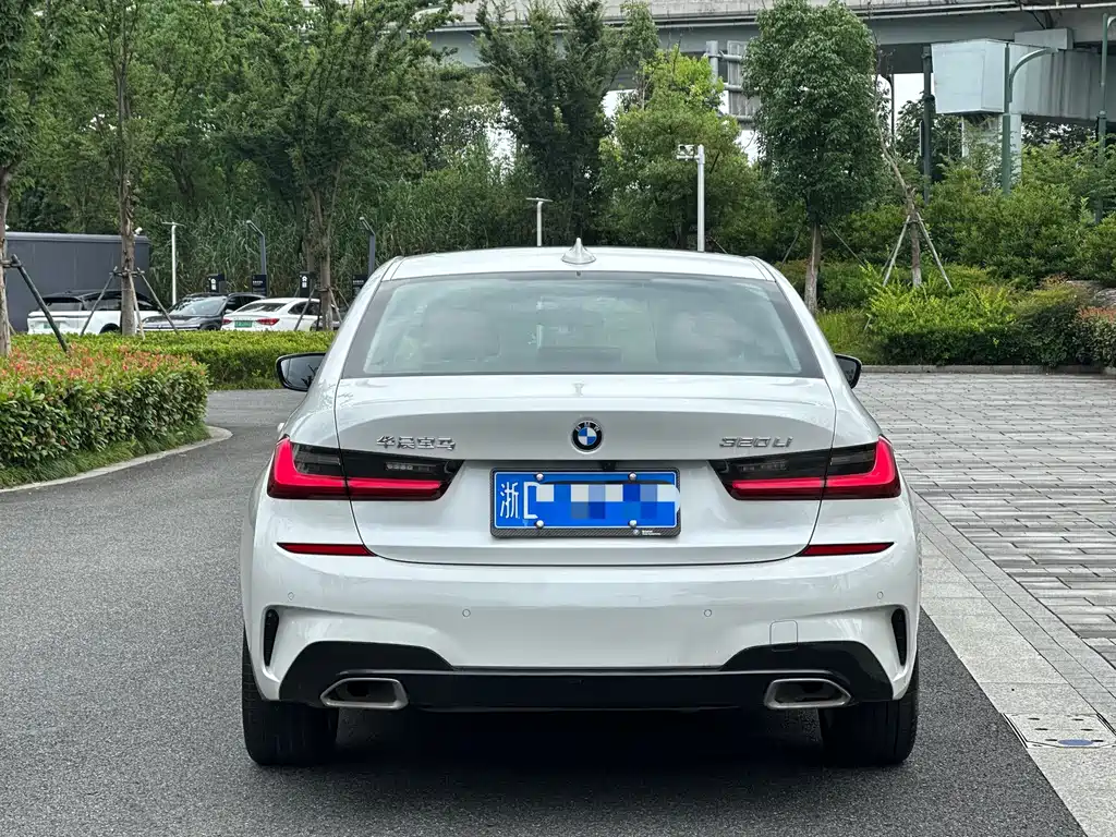 BMW 3 Series 320 Li M Sport Package